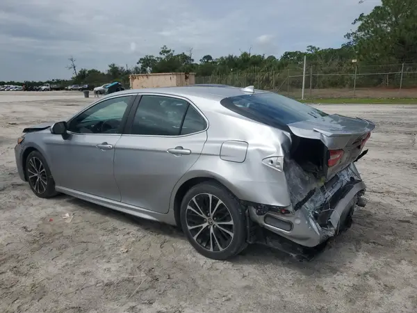 4T1G11AK5LU952390 2020 TOYOTA CAMRY - Image 2