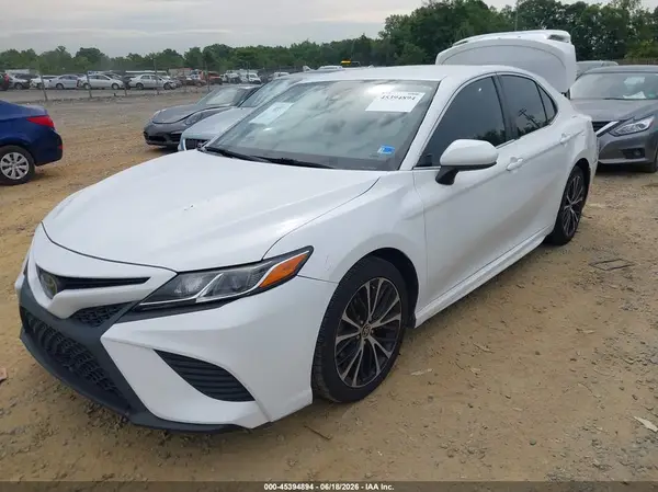 4T1G11AK5LU953104 2020 TOYOTA CAMRY - Image 2