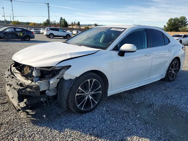 4T1G11AK5LU956293 2020 TOYOTA CAMRY - Image 1