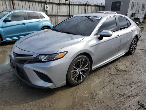 4T1G11AK5LU960022 2020 TOYOTA CAMRY - Image 1