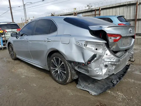 4T1G11AK5LU960022 2020 TOYOTA CAMRY - Image 2