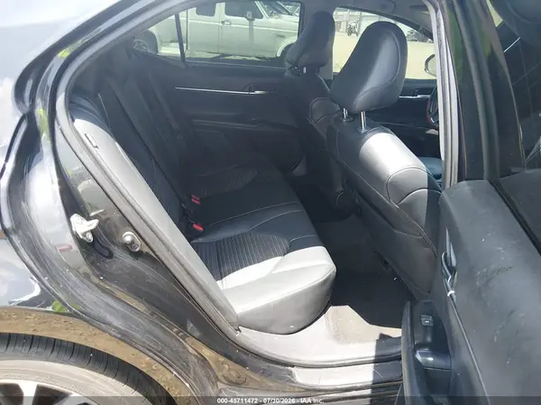 4T1G11AK5LU960683 2020 TOYOTA CAMRY - Image 8