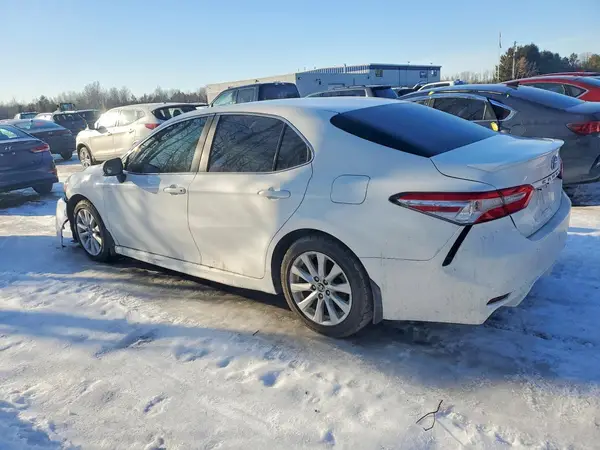 4T1G11AK5LU962725 2020 TOYOTA CAMRY - Image 2