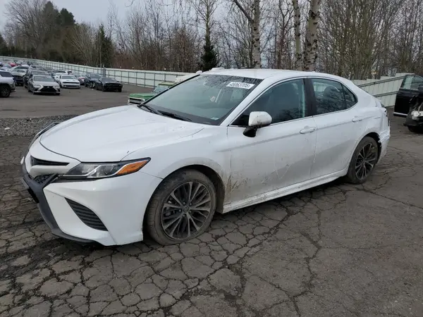 4T1G11AK5LU969576 2020 TOYOTA CAMRY - Image 1