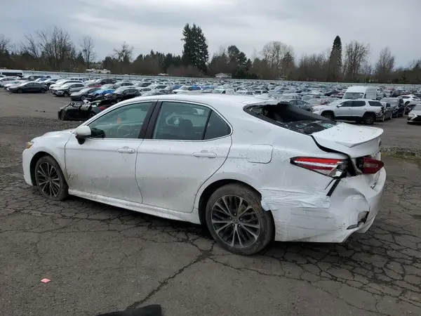 4T1G11AK5LU969576 2020 TOYOTA CAMRY - Image 2