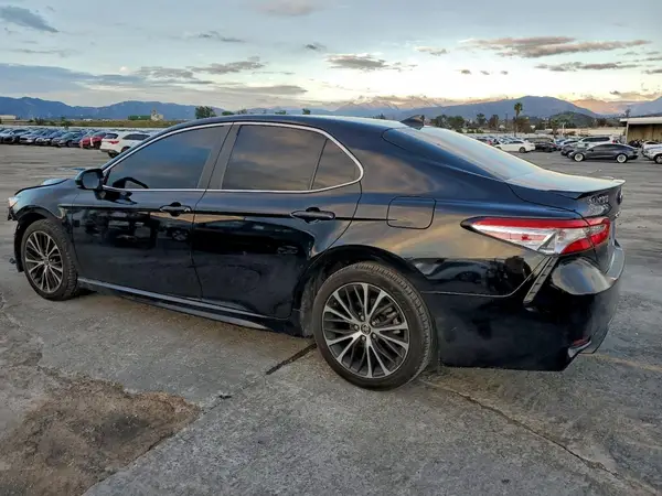 4T1G11AK5LU976754 2020 TOYOTA CAMRY - Image 2