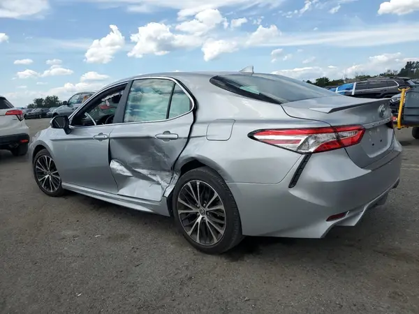 4T1G11AK5LU985020 2020 TOYOTA CAMRY - Image 2