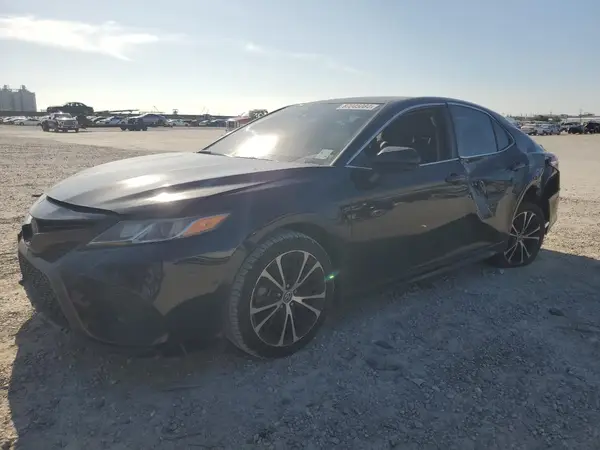 4T1G11AK5LU987107 2020 TOYOTA CAMRY - Image 1