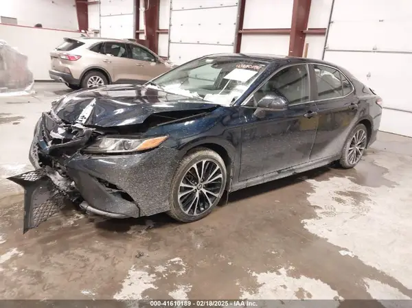 4T1G11AK5LU988970 2020 TOYOTA CAMRY - Image 2