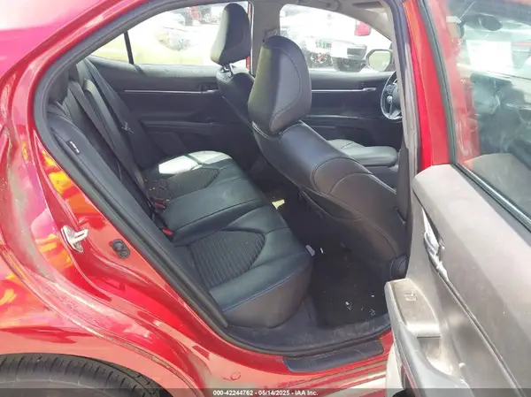4T1G11AK5MU407274 2021 TOYOTA CAMRY - Image 8