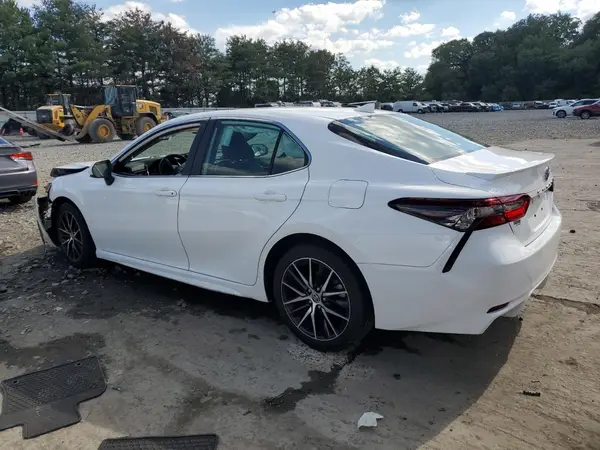 4T1G11AK5MU408148 2021 TOYOTA CAMRY - Image 2