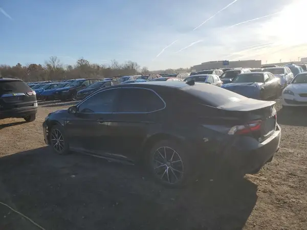 4T1G11AK5MU410000 2021 TOYOTA CAMRY - Image 2