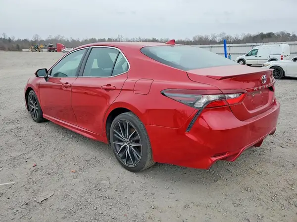 4T1G11AK5MU411034 2021 TOYOTA CAMRY - Image 2