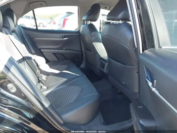 4T1G11AK5MU413253 2021 TOYOTA CAMRY - Image 8