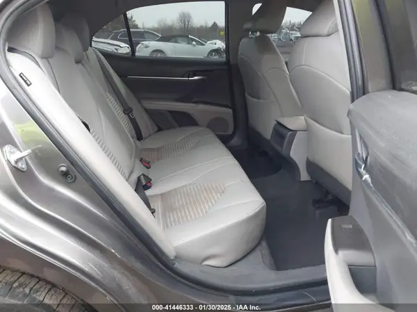 4T1G11AK5MU414225 2021 TOYOTA CAMRY - Image 8
