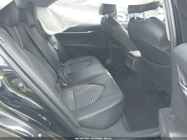 4T1G11AK5MU419618 2021 TOYOTA CAMRY - Image 8