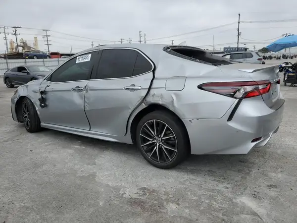 4T1G11AK5MU426469 2021 TOYOTA CAMRY - Image 2