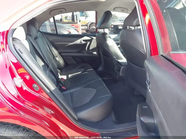 4T1G11AK5MU430912 2021 TOYOTA CAMRY - Image 8