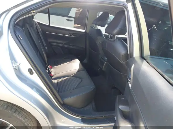 4T1G11AK5MU431591 2021 TOYOTA CAMRY - Image 8