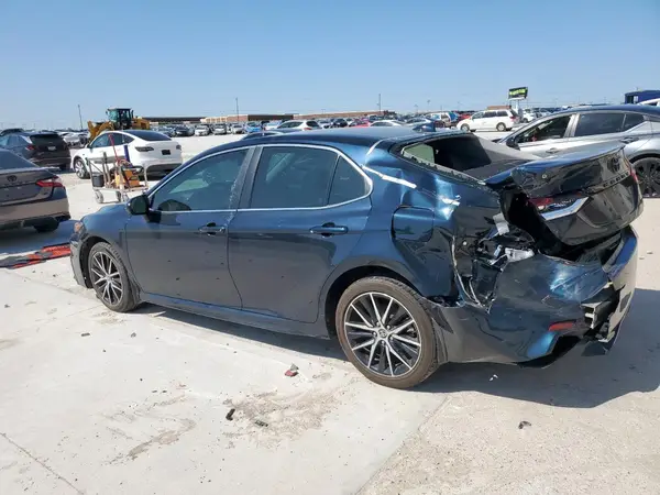 4T1G11AK5MU431638 2021 TOYOTA CAMRY - Image 2