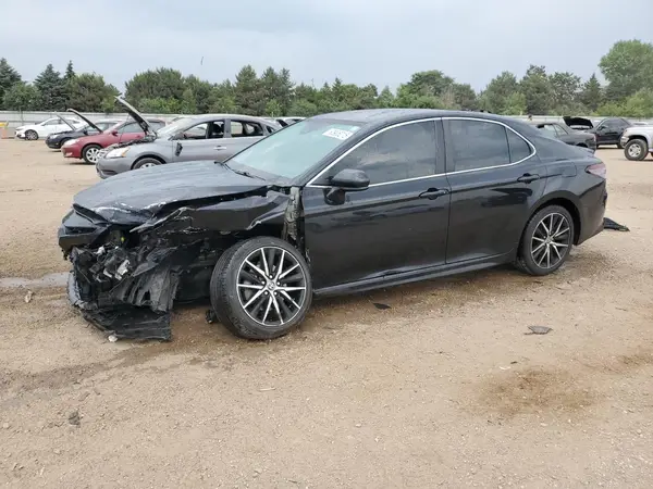 4T1G11AK5MU445331 2021 TOYOTA CAMRY - Image 1