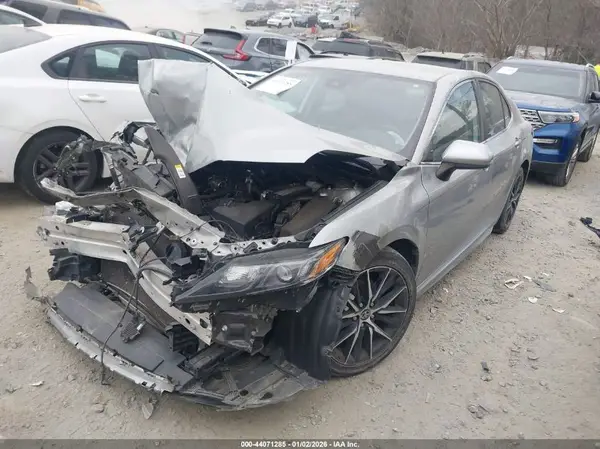4T1G11AK5MU466891 2021 TOYOTA CAMRY - Image 2