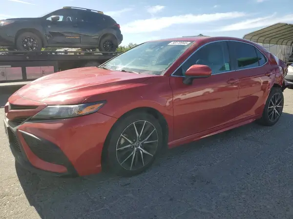 4T1G11AK5MU473078 2021 TOYOTA CAMRY - Image 1