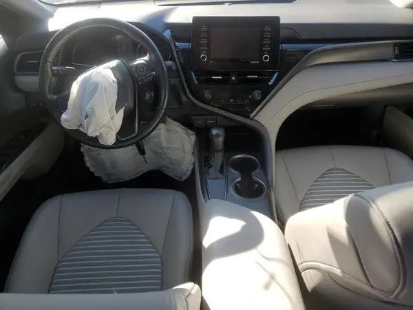 4T1G11AK5MU478703 2021 TOYOTA CAMRY - Image 8
