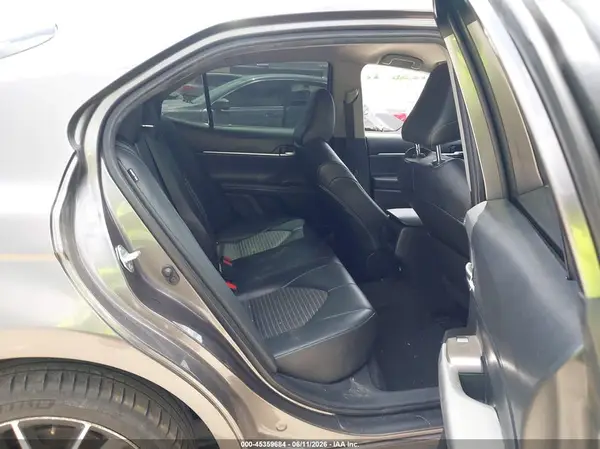 4T1G11AK5MU481472 2021 TOYOTA CAMRY - Image 8