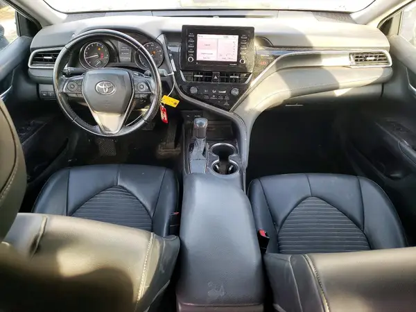 4T1G11AK5MU489135 2021 TOYOTA CAMRY - Image 8