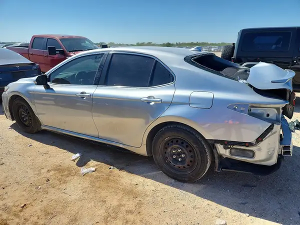 4T1G11AK5MU496554 2021 TOYOTA CAMRY - Image 2