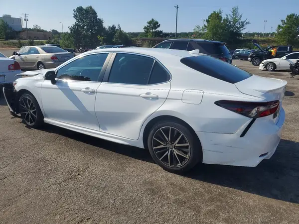 4T1G11AK5MU512669 2021 TOYOTA CAMRY - Image 2
