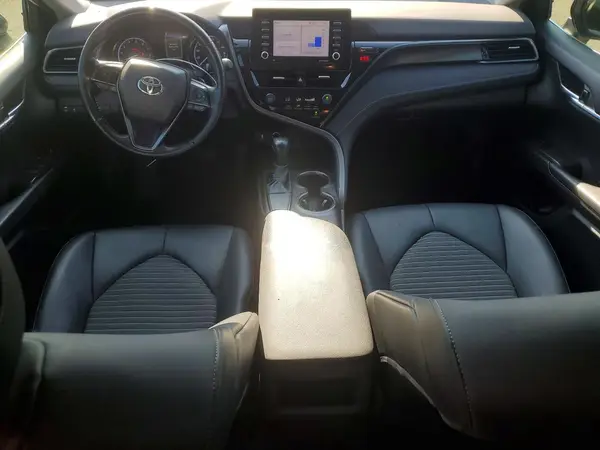 4T1G11AK5MU512669 2021 TOYOTA CAMRY - Image 8