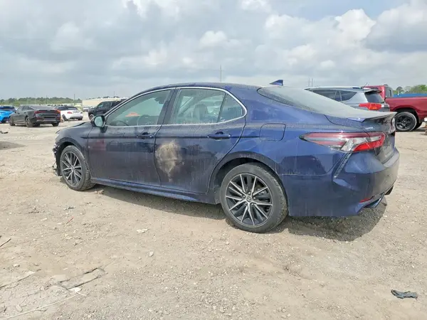 4T1G11AK5MU515832 2021 TOYOTA CAMRY - Image 2