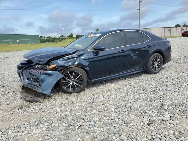4T1G11AK5MU518729 2021 TOYOTA CAMRY - Image 1