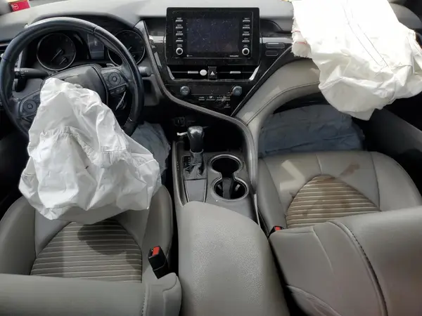 4T1G11AK5MU518729 2021 TOYOTA CAMRY - Image 8