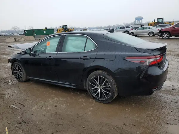4T1G11AK5MU535904 2021 TOYOTA CAMRY - Image 2