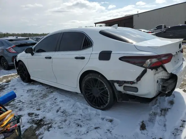 4T1G11AK5MU536017 2021 TOYOTA CAMRY - Image 2