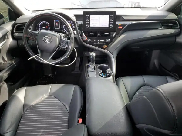 4T1G11AK5MU536017 2021 TOYOTA CAMRY - Image 8
