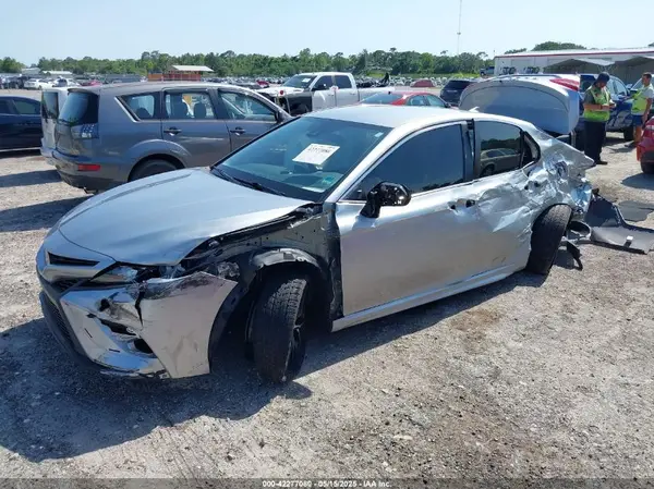 4T1G11AK5MU537913 2021 TOYOTA CAMRY - Image 2