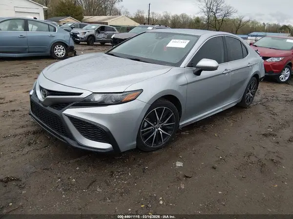 4T1G11AK5MU538494 2021 TOYOTA CAMRY - Image 2