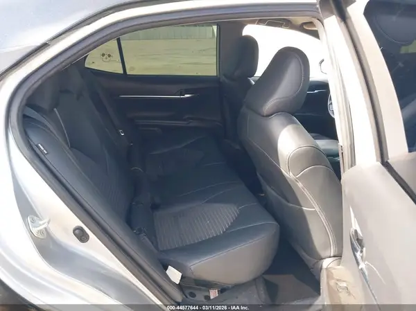 4T1G11AK5MU539239 2021 TOYOTA CAMRY - Image 8