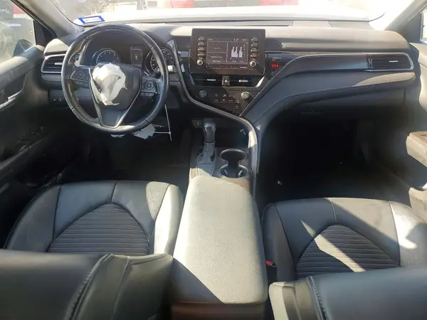 4T1G11AK5MU548393 2021 TOYOTA CAMRY - Image 8