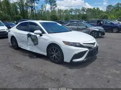4T1G11AK5MU550693 2021 TOYOTA CAMRY