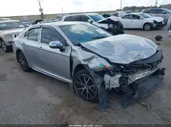 4T1G11AK5MU550886 2021 TOYOTA CAMRY