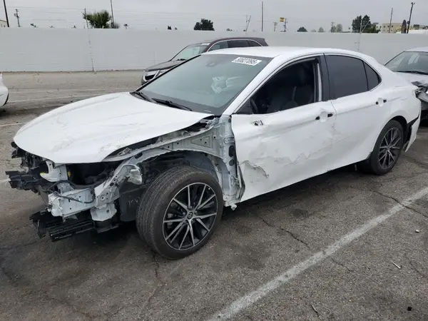 4T1G11AK5MU553299 2021 TOYOTA CAMRY - Image 1