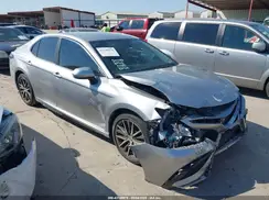 4T1G11AK5MU553528 2021 TOYOTA CAMRY