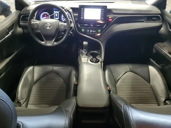 4T1G11AK5MU554131 2021 TOYOTA CAMRY - Image 8