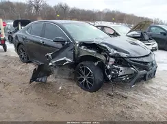 4T1G11AK5MU561760 2021 TOYOTA CAMRY
