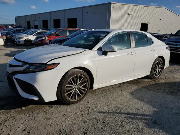 4T1G11AK5MU566179 2021 TOYOTA CAMRY - Image 1